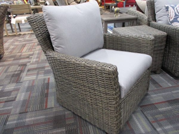 outdoor patio chair